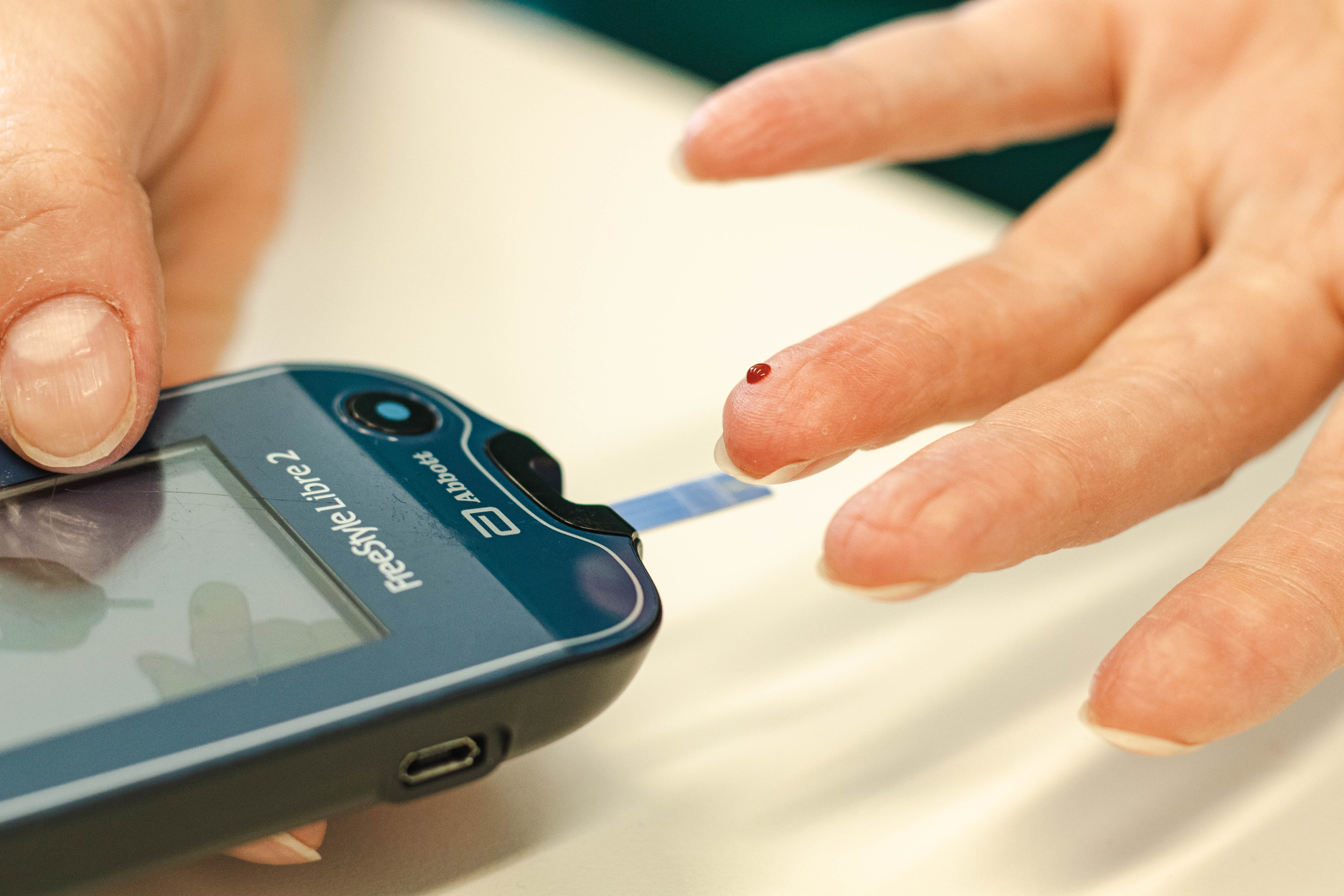 verensokerin mittaus sormenpäästä diabetes